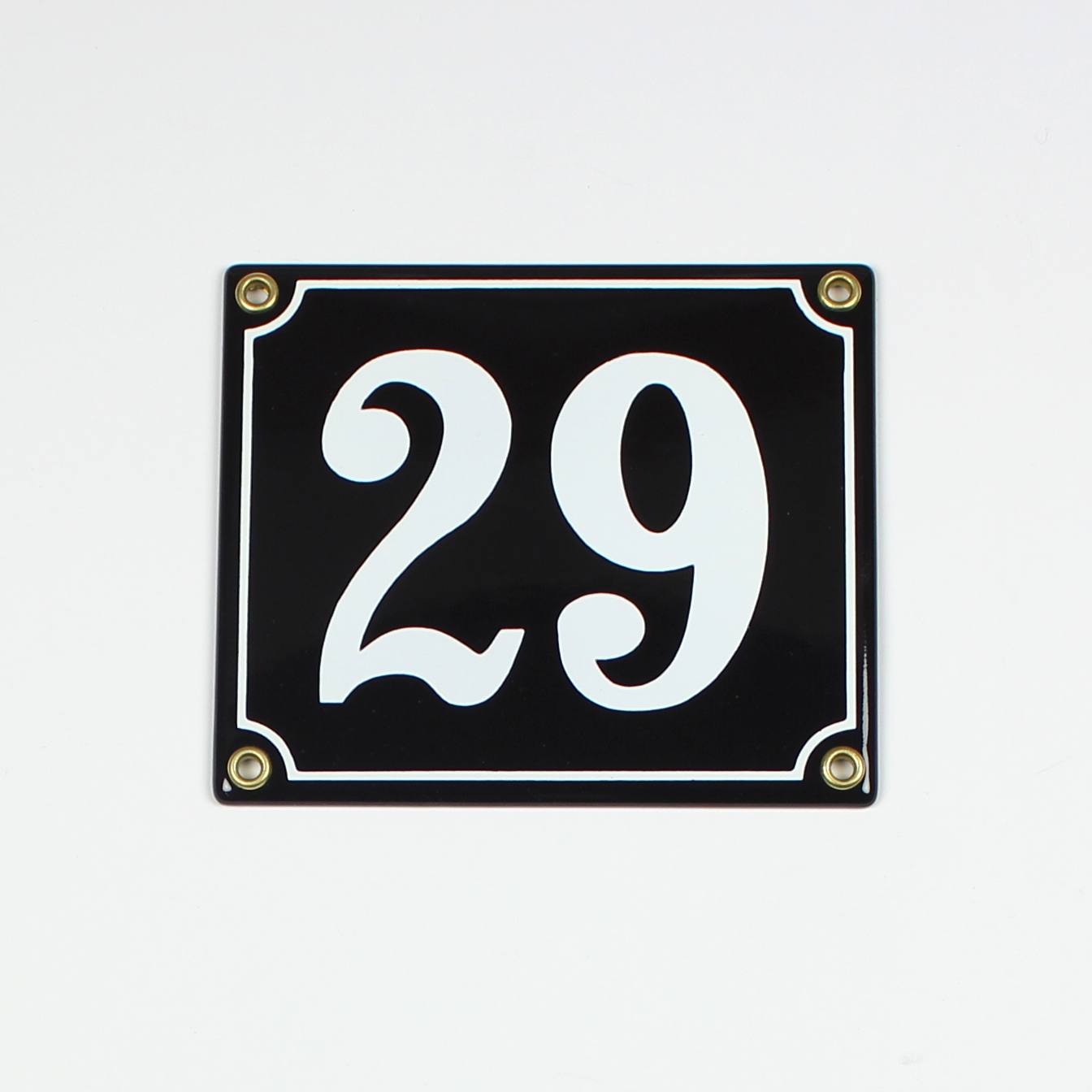 29_schwarz Hausnummernschild 29 schwarz Clarendon 14x12 cm Emailleschild