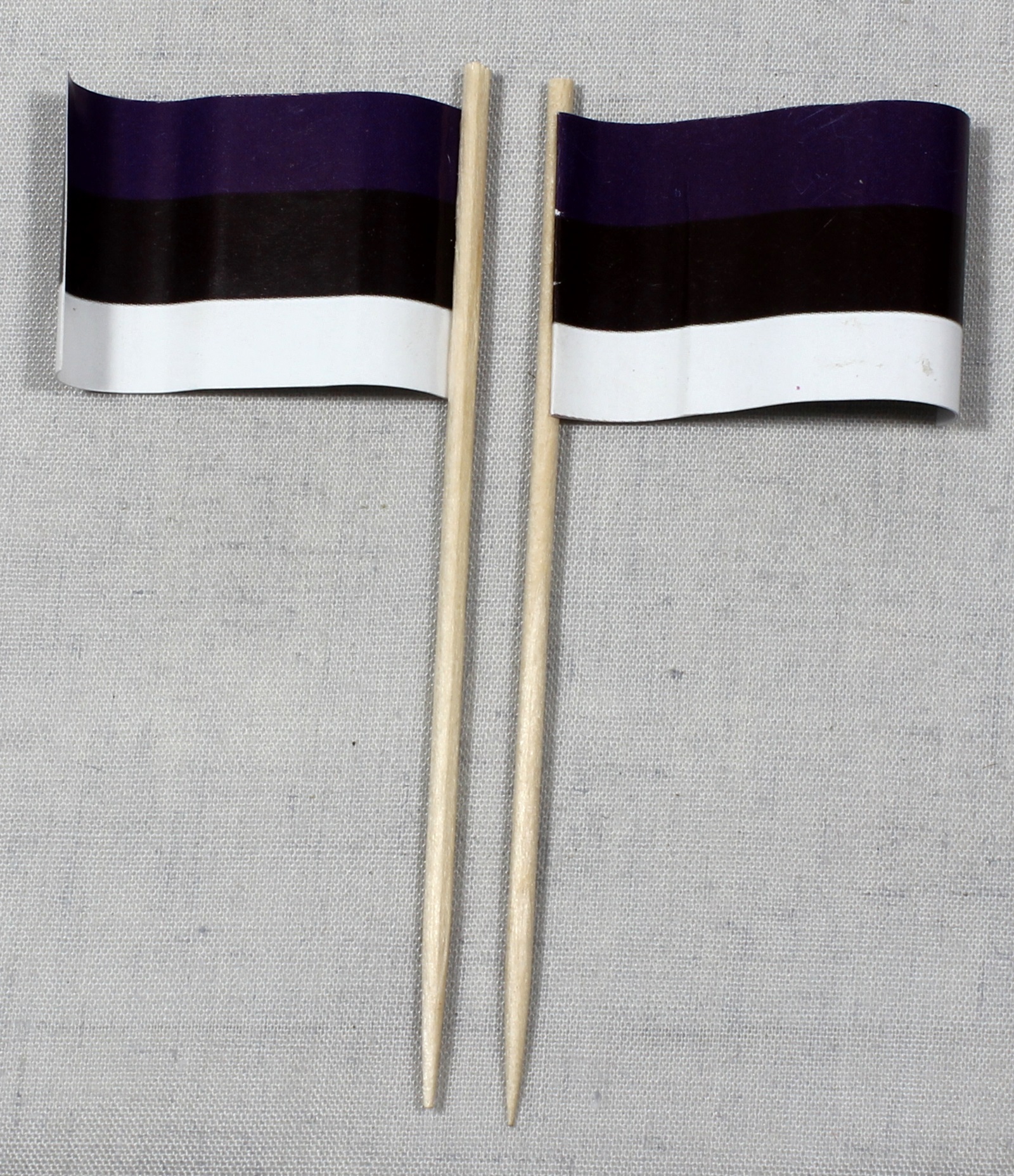 Party-Picker Flagge Estland Papierfähnchen in Spitzenqualität 50 Stück Beutel