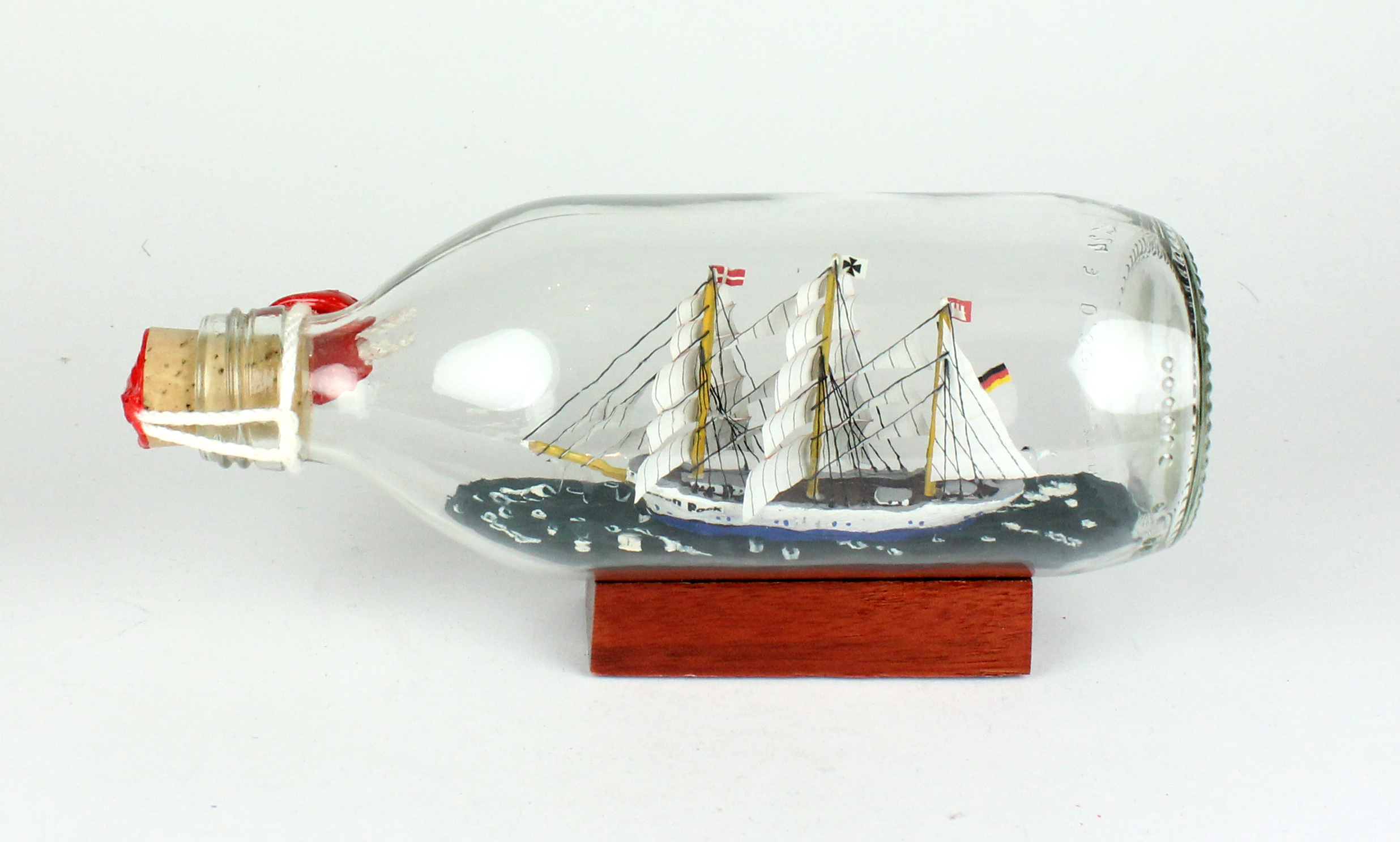 Gorch-Fock-330_hinten