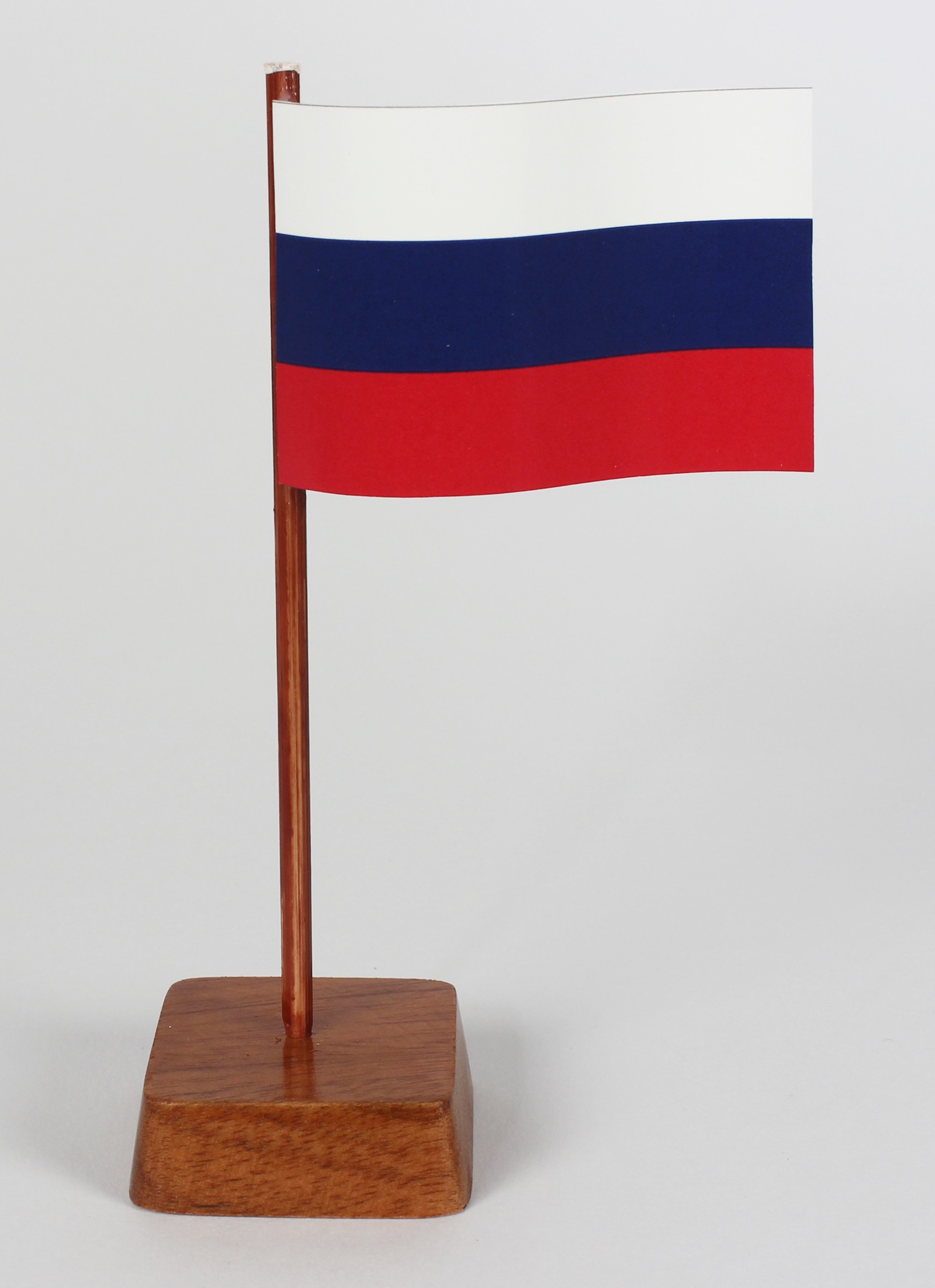 mini-tischflagge-russland-v Mini Tischflagge Russland Rußland Höhe 13 cm Tischfähnchen