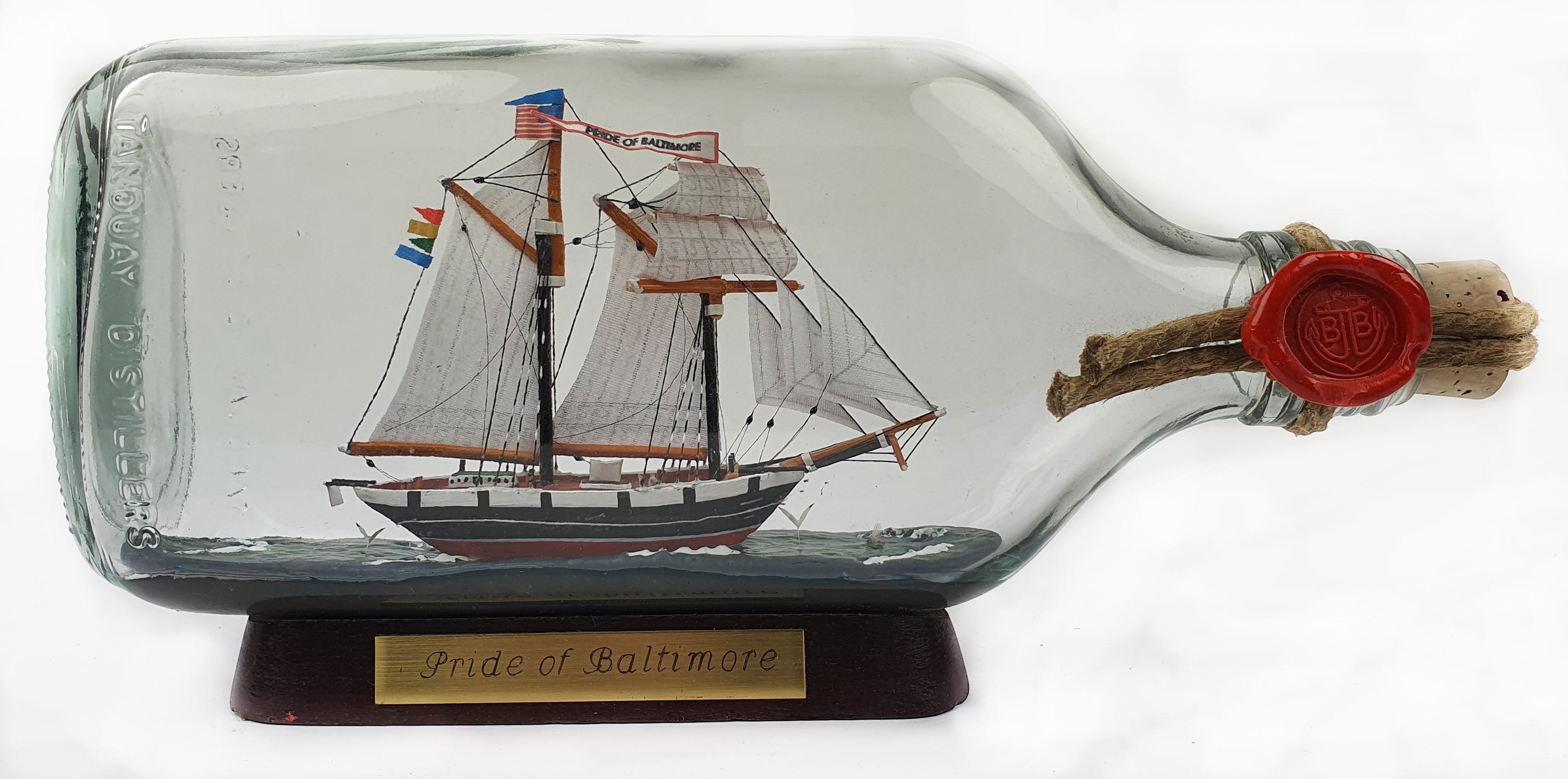 buddelschiff-pride-of-baltimore Pride of Baltimore Buddelschiff Flachmann 0,375 Liter ca. 21x9 cm Buddelschiff Museumsqualität