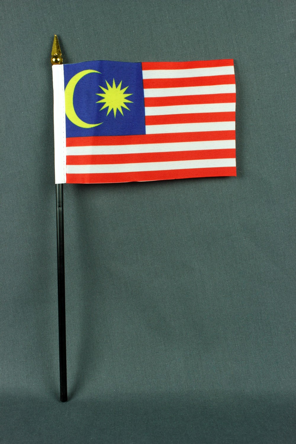 Kleine Tischflagge Malaysia 10x15 cm optional mit Tischfähnchenständer