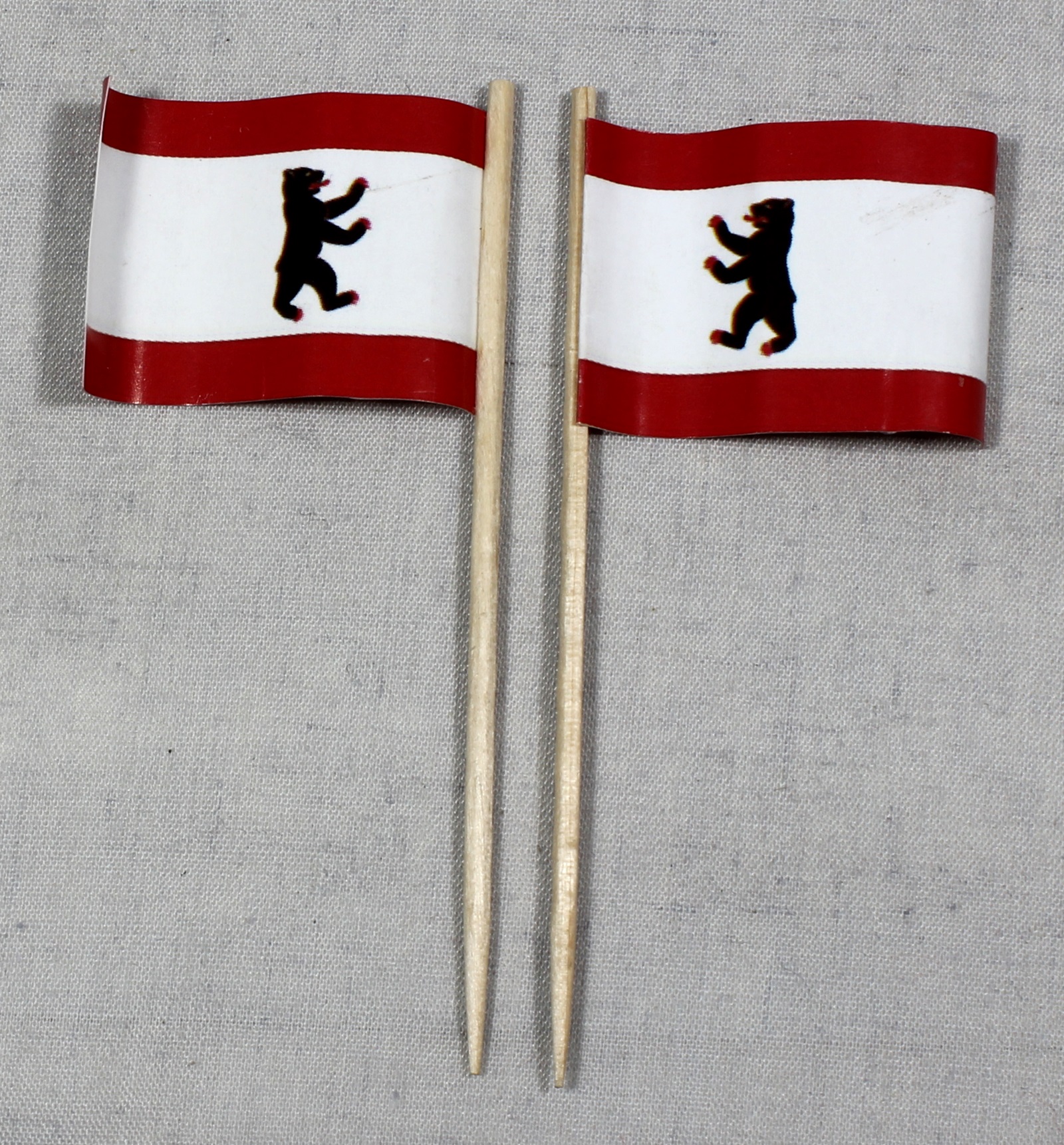deko-picker-berlin Party-Picker Flagge Berlin Papierfähnchen in Spitzenqualität 50 Stück Beutel