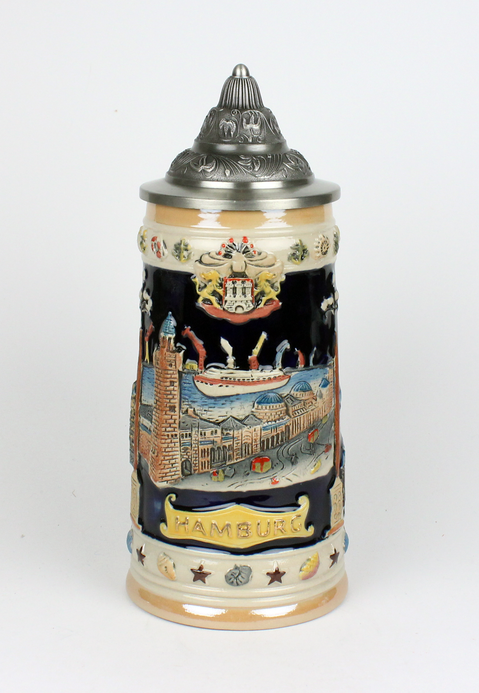 Bierkrug-Nacht_front Bierkrug mit Deckel Hamburg bei Nacht 24 cm 0,5 Liter