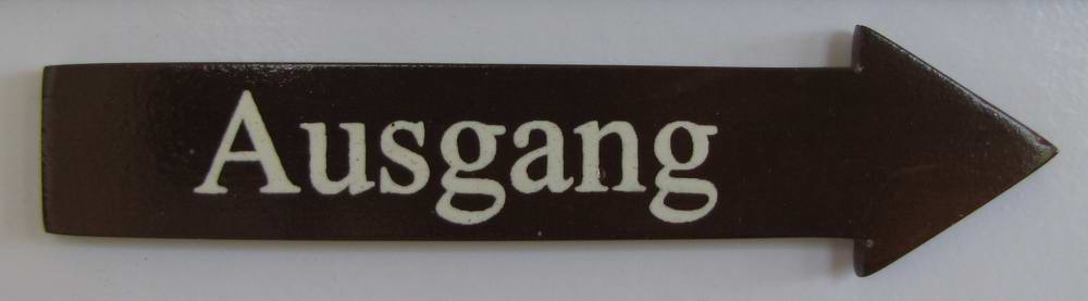 Türschild Ausgang dunkles Holz Pfeilform 3,5x15 cm