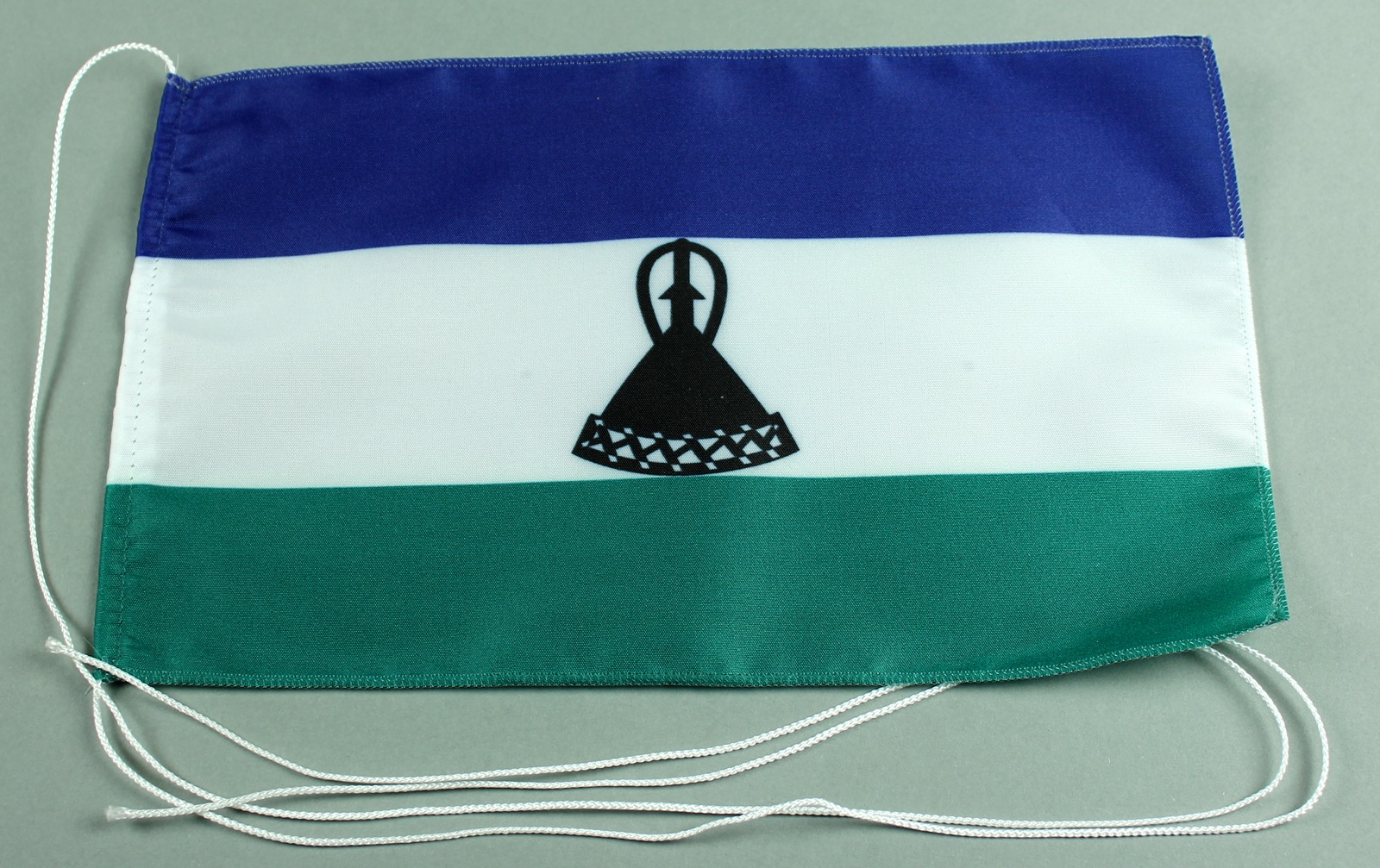 Tischflagge Lesotho 25x15 cm optional mit Holz- oder Chromständer Tischfahne Tischfähnchen