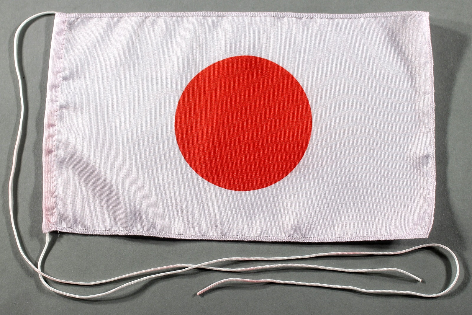 tischfahne-japan596e758e264b0 Tischflagge Japan 25x15 cm optional mit Holz- oder Chromständer Tischfahne Tischfähnchen