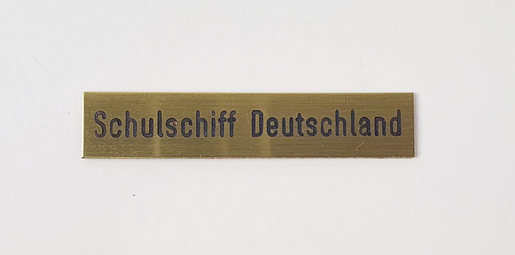 Messingschild-Sonderanfertigung Messingschild-Sonderanfertigung