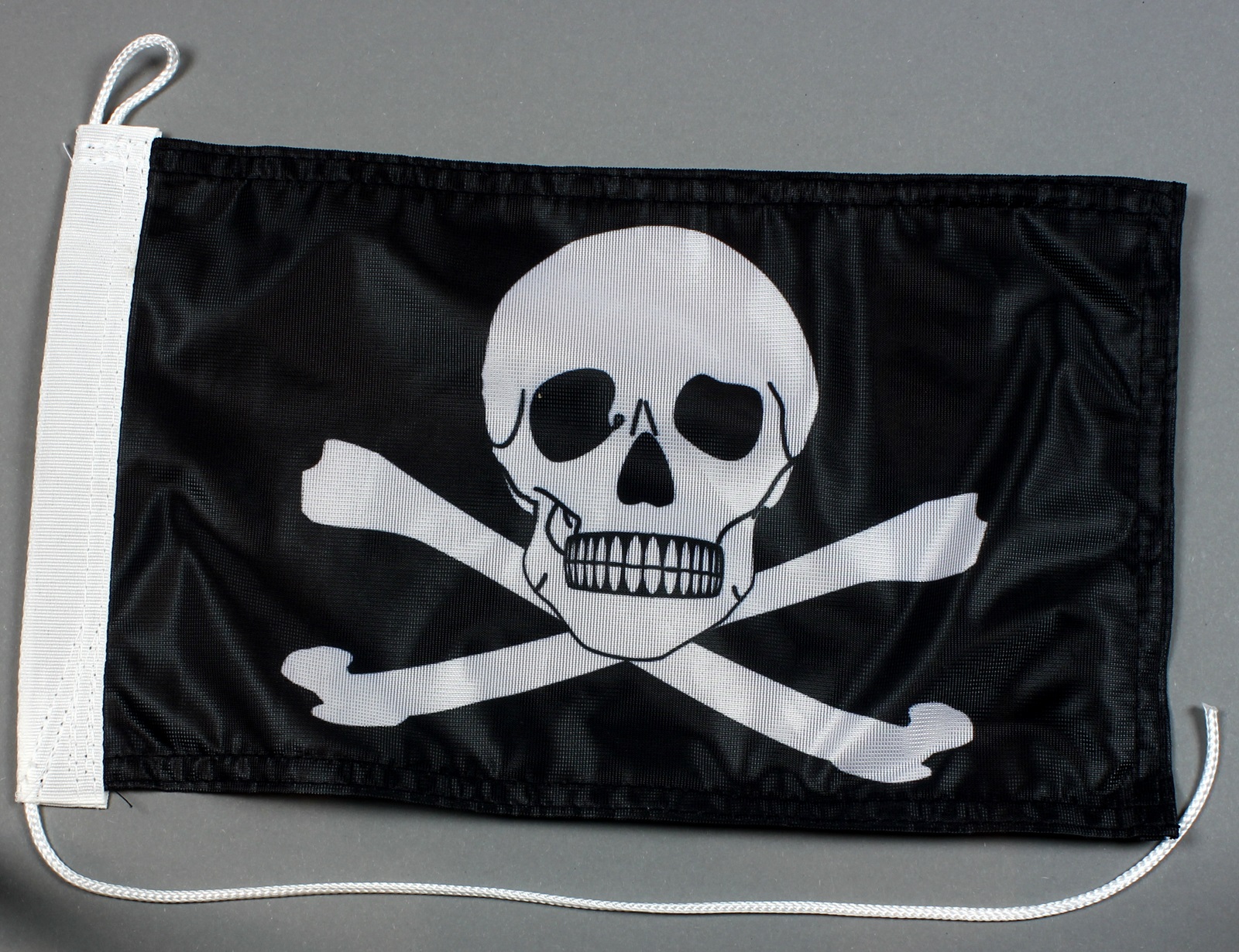 Bootsflagge : Pirat Piratenflagge 30x20 cm Motorradflagge