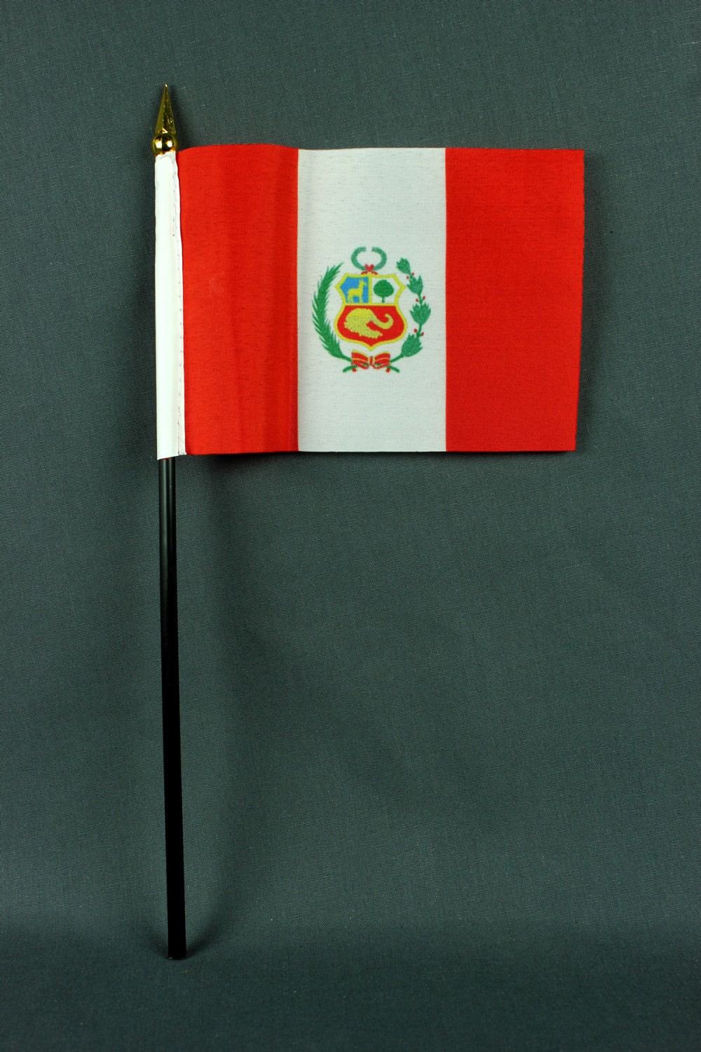 Kleine Tischflagge Peru 10x15 cm optional mit Tischfähnchenständer