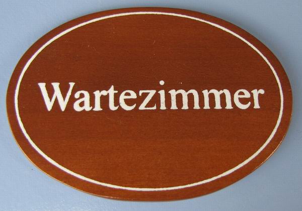 Ovales Holz - Türschild Wartezimmer 7x10 cm dunkles Holzschild