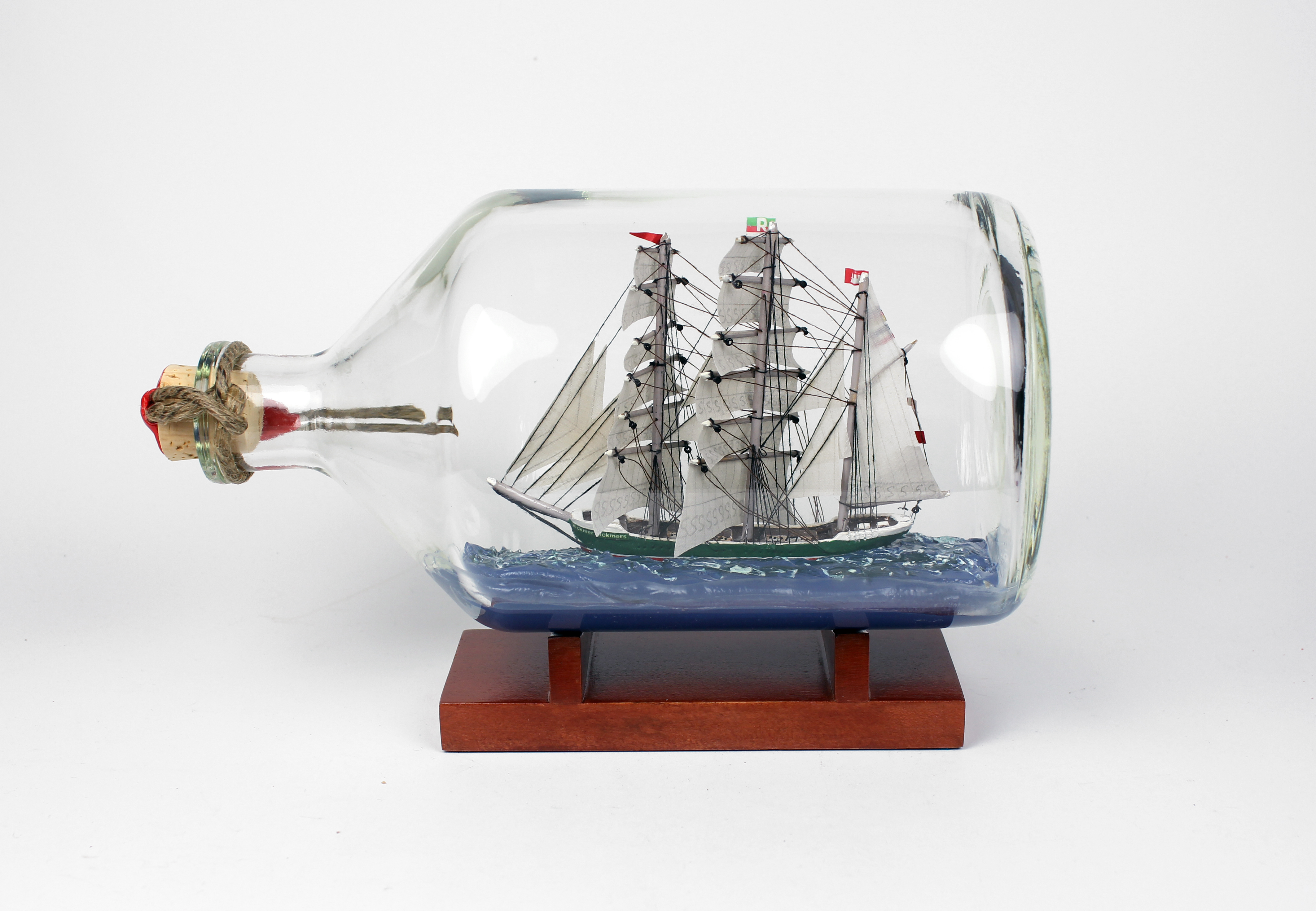 Rickmer-Rickmers-2Liter_hinten