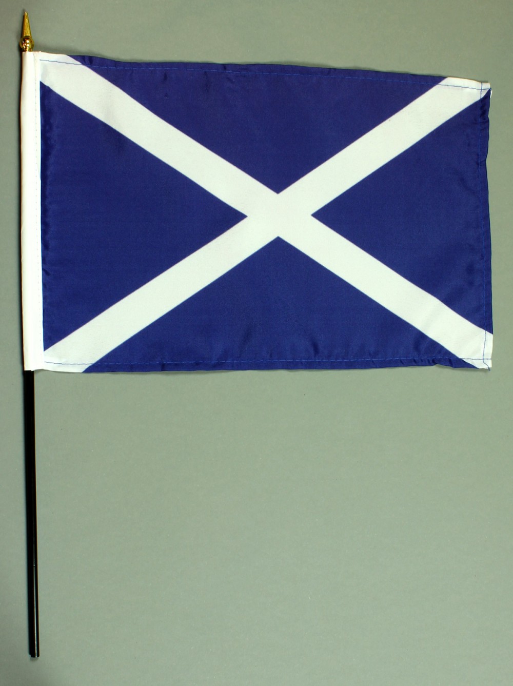 tischfahne-schottland-20x30cm Tischflagge Schottland 20x30 cm optional mit Tischflaggenständer aus Mahagoni Holz