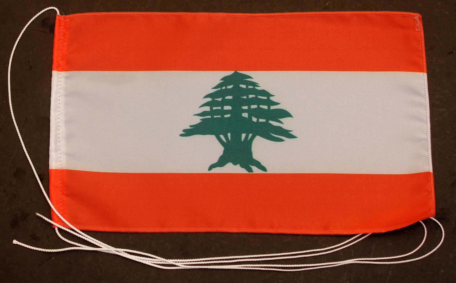 tischfahne-libanon596e75da19199