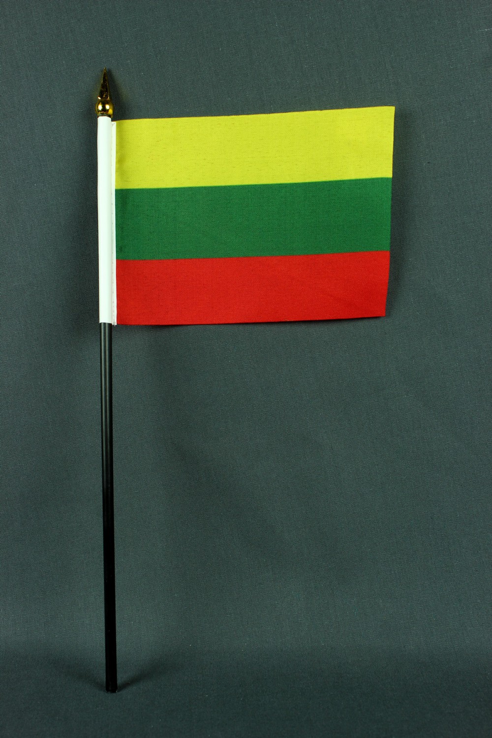 Kleine Tischflagge Litauen 10x15 cm optional mit Tischfähnchenständer