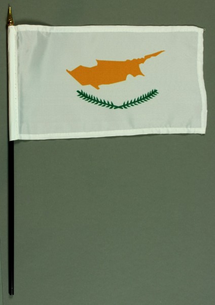 Tischflagge Zypern 15x25 cm BASIC optional mit Tischflaggenständer