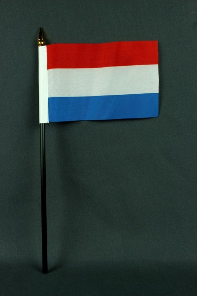 Kleine Tischflagge Luxemburg 10x15 cm optional mit Tischfähnchenständer