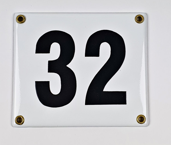 32 weiß / schwarz Blockschrift Ohne Rahmen 12x14 cm sofort lieferbar Schild Emaille Hausnummer