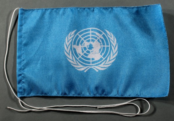 Tischflagge UNO Vereinte Nationen 25x15 cm optional mit Holz- oder Chromständer Tischfahne Tischfähn