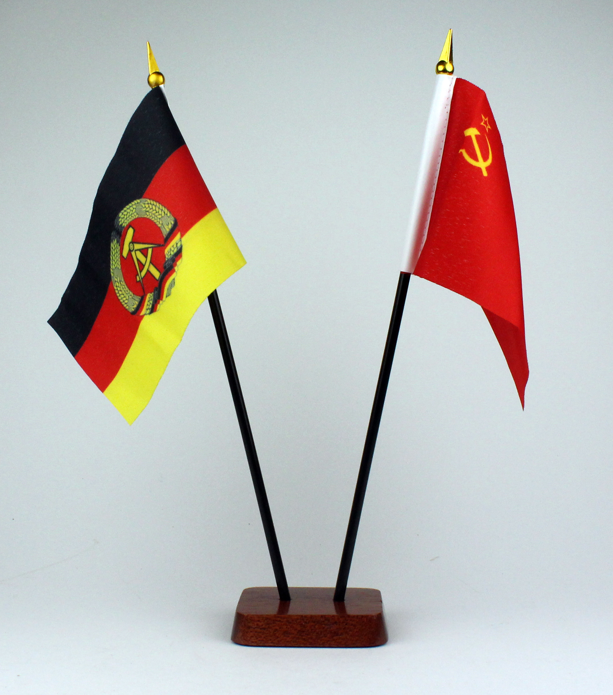 Buddel-Bini Kleine Tischflagge Namibia 15x10 cm mit 30 cm Mast aus PVC-Rohr ohne St/änderfu/ß