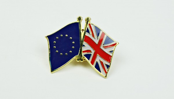 Europa / Großbritannien Freundschafts Pin Anstecker Flagge Fahne Doppelflagge