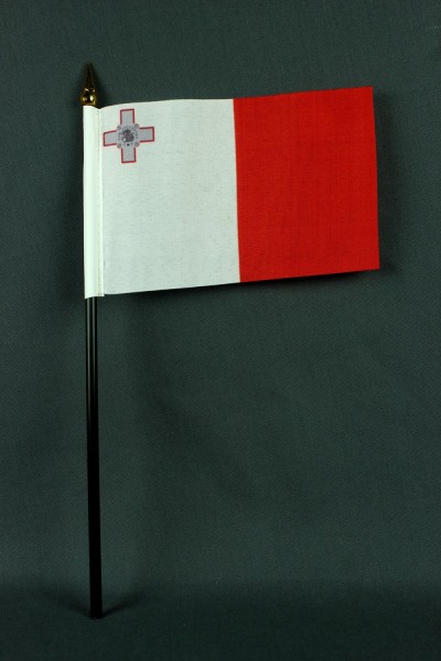 Kleine Tischflagge Malta 10x15 cm optional mit Tischfähnchenständer