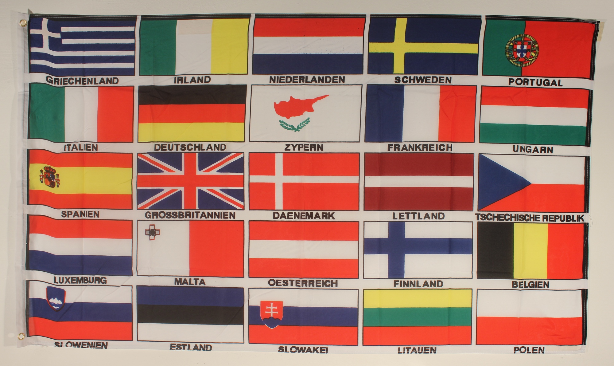 Flagge NAME EUROPA cm Premium Polyester mit Ösen Fahne BxH 