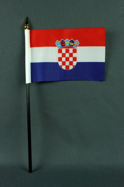 Kleine Tischflagge Kroatien 10x15 cm optional mit Tischfähnchenständer